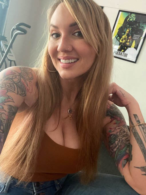 Ateşli Dul Escort Elmas