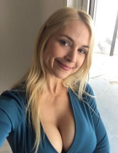 Orgazm Seven Escort Elena