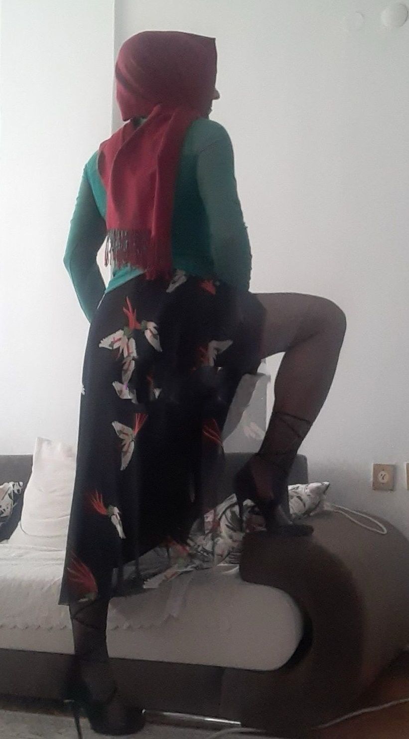 Sınırları Zorlayan Kapalı Escort Ahu