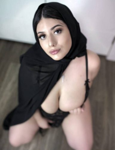 Zevkten Gözleri Dönen Kapalı Escort Beril